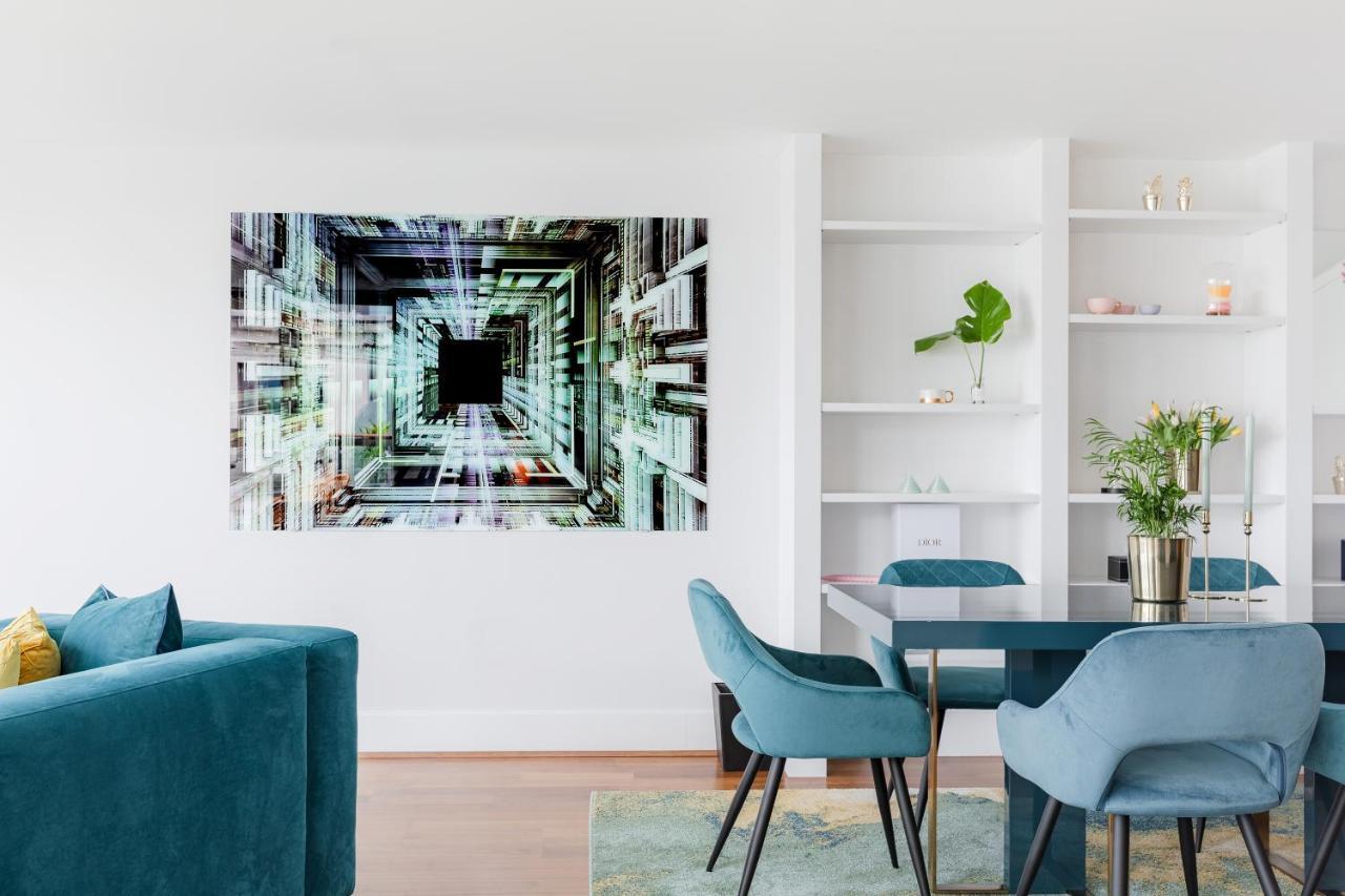 Best Thames View In Town! Large Luxxe Nomad Design Family Home 런던 외부 사진