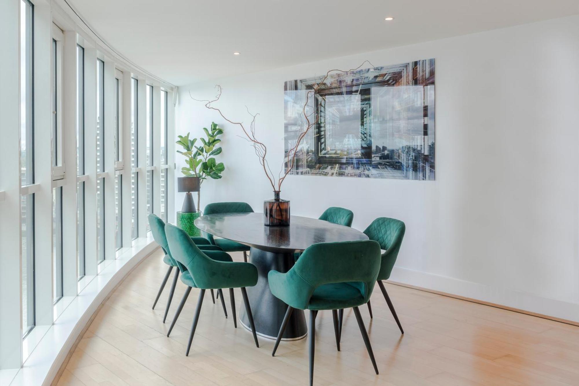 Best Thames View In Town! Large Luxxe Nomad Design Family Home 런던 객실 사진