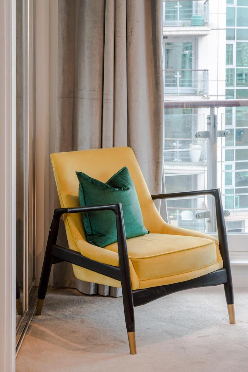 Best Thames View In Town! Large Luxxe Nomad Design Family Home 런던 외부 사진