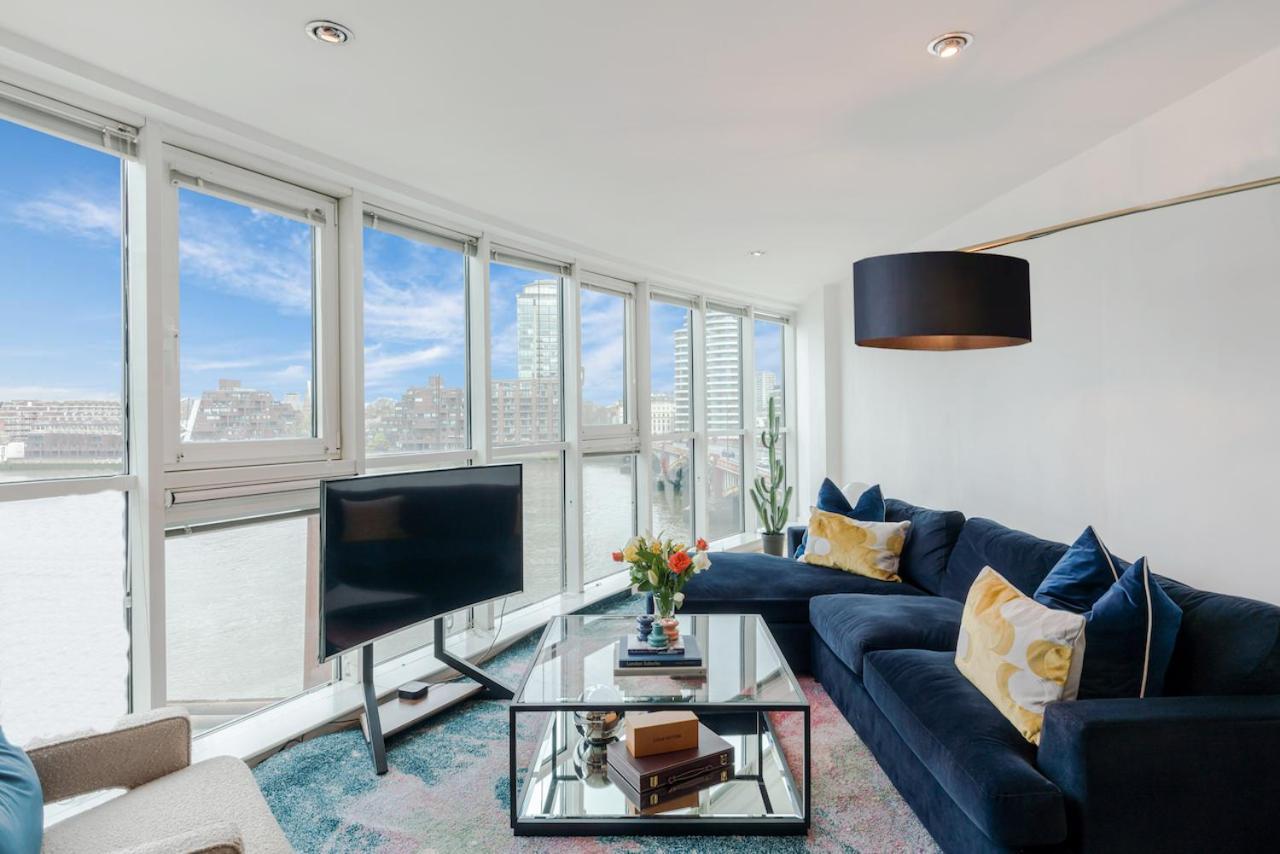 Best Thames View In Town! Large Luxxe Nomad Design Family Home 런던 외부 사진